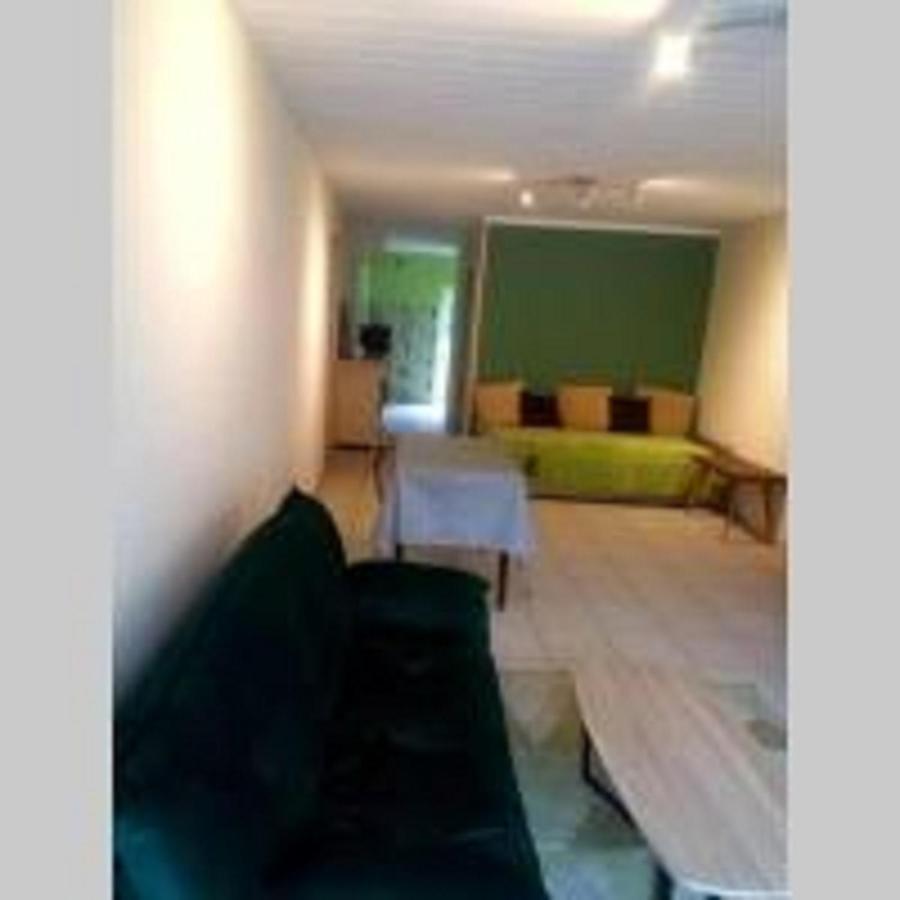 Petit gîte ou chambre d'hôtes 2/4 personnes Buffieres Extérieur photo